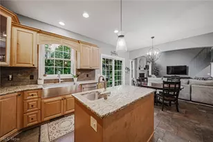985 W Martin Ave, Amherst, OH 44001 - Photo 17