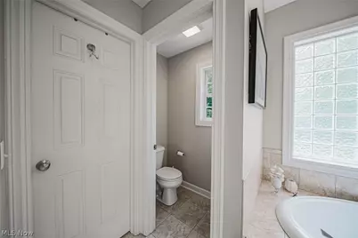 985 W Martin Avenue, Amherst, OH 44001 - Photo 23