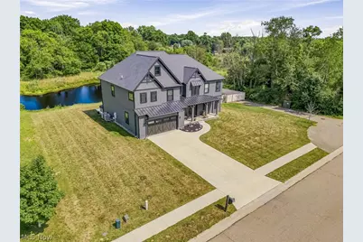8196 Macthomas Avenue NW, North Canton, OH 44720 - Photo 3