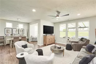 527 Arbor Ln, Copley, OH 44321 - Photo 7