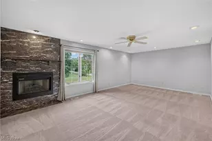 1343 Vermillion Dr, Barberton, OH 44203 - Photo 39