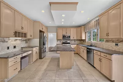 1343 Vermillion Drive, Barberton, OH 44203 - Photo 19