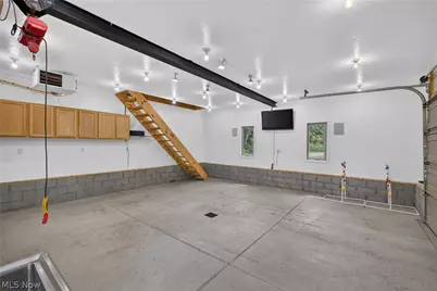 1343 Vermillion Drive, Barberton, OH 44203 - Photo 47