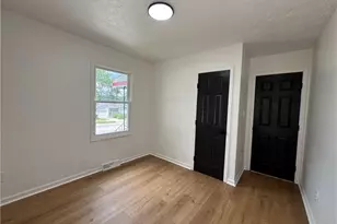 1281 S Hawkins Ave, Akron, OH 44320 - Photo 13
