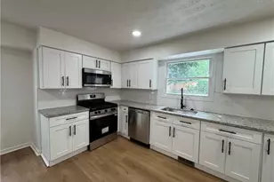 1281 S Hawkins Ave, Akron, OH 44320 - Photo 9