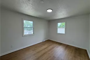 1281 S Hawkins Ave, Akron, OH 44320 - Photo 35