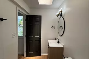 1281 S Hawkins Ave, Akron, OH 44320 - Photo 23
