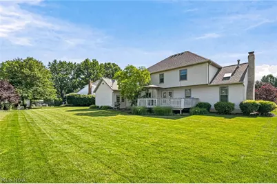 5905 Shetland Circle NE, Canton, OH 44721 - Photo 3