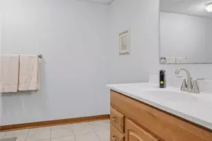 5905 Shetland Cir NE, Canton, OH 44721 - Photo 39