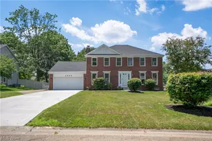 2888 St Albans Cir NW, North Canton, OH 44720 - Photo 45