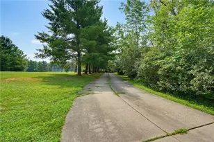 5060 Campbellsport Rd, Ravenna, OH 44266 - Photo 17