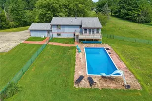 5060 Campbellsport Rd, Ravenna, OH 44266 - Photo 7