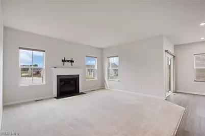 6811 Harrington Court Avenue NE, Canton, OH 44721 - Photo 5