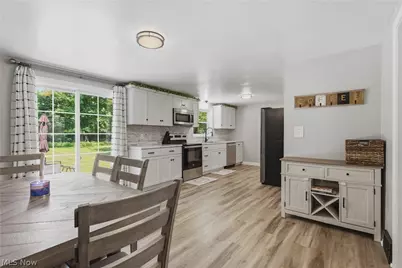 1693 Meadowlane Drive SE, Canton, OH 44709 - Photo 15