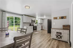 1693 Meadowlane Dr SE, Canton, OH 44709 - Photo 15