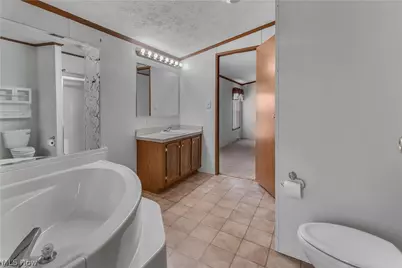 13254 Unity Road, New Springfield, OH 44443 - Photo 23