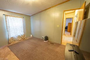 112 Evergreen Ln, Apple Creek, OH 44606 - Photo 11