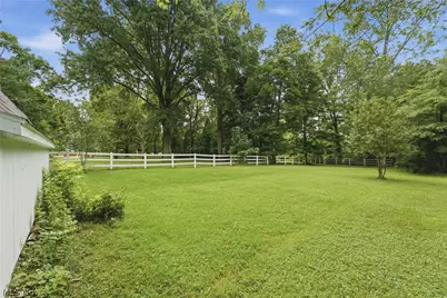 165 Shadyside Court, Alliance, OH 44601 - Photo 41