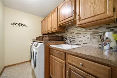 6915 Harbor Drive NW, Canton, OH 44718 - Photo 27