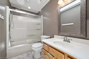 6915 Harbor Dr NW, Canton, OH 44718 - Photo 41