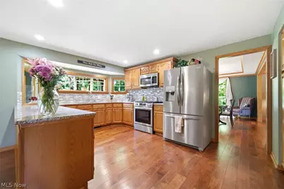 6915 Harbor Drive NW, Canton, OH 44718 - Photo 17