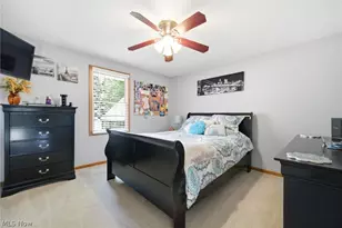 6915 Harbor Dr NW, Canton, OH 44718 - Photo 39