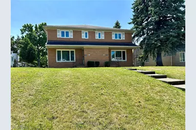 17914 Chagrin Boulevard, Huber Heights, OH 44122 - Photo 1