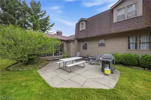 3218 Hummingbird Hill Dr, Poland, OH 44514 - Photo 33