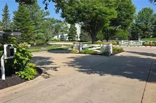 556 Hyannis Port Cir, Avon Lake, OH 44012 - Photo 35