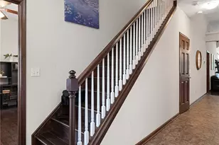 556 Hyannis Port Cir, Avon Lake, OH 44012 - Photo 21