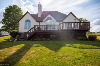 5972 Sunscape Drive NE, Louisville, OH 44641 - Photo 5