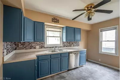 832 Caddo Avenue, Akron, OH 44305 - Photo 7