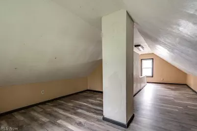 832 Caddo Avenue, Akron, OH 44305 - Photo 15