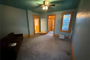 525 N Dawson St, Uhrichsville, OH 44683 - Photo 7
