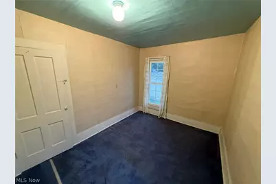 525 N Dawson Street, Uhrichsville, OH 44683 - Photo 17