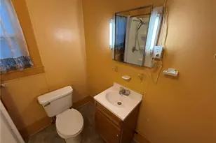 525 N Dawson St, Uhrichsville, OH 44683 - Photo 21