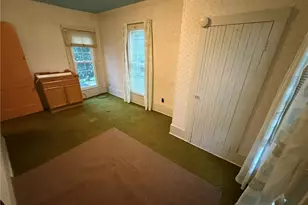 525 N Dawson St, Uhrichsville, OH 44683 - Photo 23