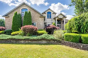 11535 Sunny Lake Dr, New Middletown, OH 44442 - Photo 3