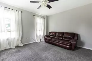 974 Chestnut St, Grafton, OH 44044 - Photo 9