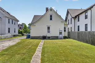 1124 W 6th St, Lorain, OH 44052 - Photo 15