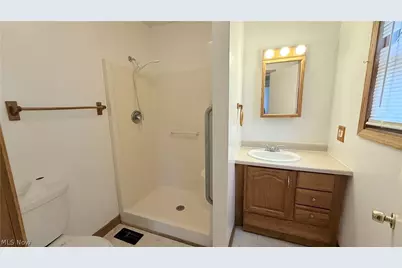 592 Lindell Street, Akron, OH 44305 - Photo 19