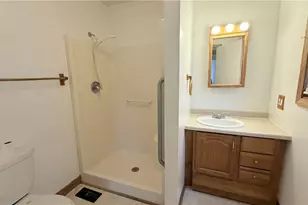 592 Lindell St, Akron, OH 44305 - Photo 19