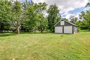 339 E Sprague Rd, Green Hills, OH 44131 - Photo 7