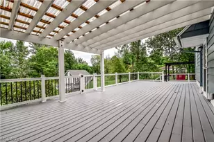339 E Sprague Rd, Green Hills, OH 44131 - Photo 9