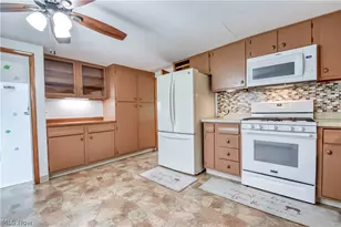 339 E Sprague Rd, Green Hills, OH 44131 - Photo 21