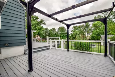 339 E Sprague Road, Green Hills, OH 44131 - Photo 13