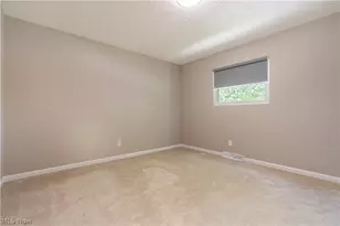 5732 Benjamin St SW, Canton, OH 44706 - Photo 17