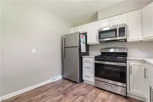 5732 Benjamin St SW, Canton, OH 44706 - Photo 11