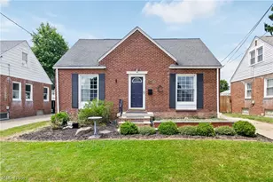 2542 9th St, Cuyahoga Falls, OH 44221 - Photo 3