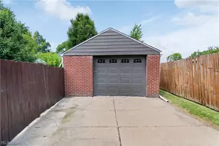 2542 9th St, Cuyahoga Falls, OH 44221 - Photo 31